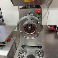 Tritacarne professionale  per macellerie