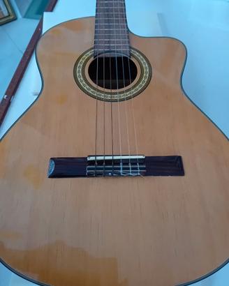 Chitarra acustica spalla mancante Rolling's