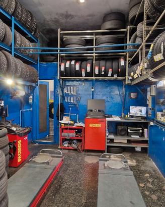 Gommista-officina meccatronica