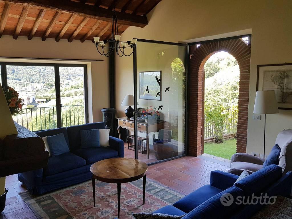 Rustico / Casale di 249 m² con più di 5 locali e b - Vista 5