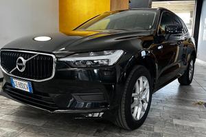 VOLVO XC60 B4 (d) AWD Geartronic Momentum
