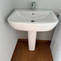 Lavandino a Colonna con miscelatore come nuovo