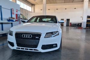 AUDI A4 B8 2010 FULL OPTIONAL S LINE