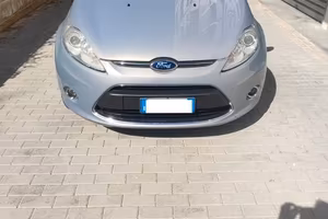 FORD FIESTA MK7 1.2 BENZINA allestimento TITANIUM