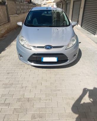 FORD FIESTA MK7 1.2 BENZINA allestimento TITANIUM