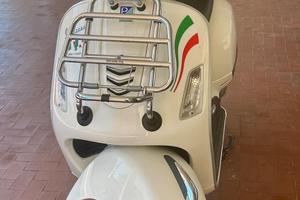 Vespa gts super 300