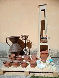 Portafiori vario tipo e vasi terracotta e ceramica