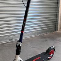 Monopattino Elettrico Aprilia esrz