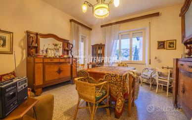 APPARTAMENTO CON TRE CAMERE DA LETTO A POTENZA PIC