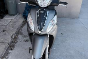 Scooter kymco