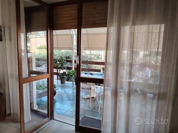 infissi (due porte FINESTRE  tre FINESTRE ) 