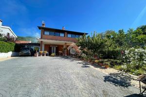 4 LOCALI A TREVIGNANO ROMANO