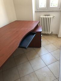 Scrivania ufficio