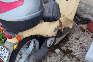 Aprilia scarabeo 50 