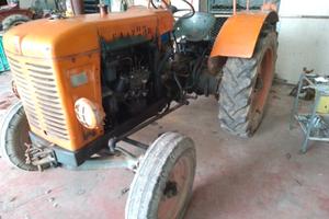 Trattore Fiat 25 R