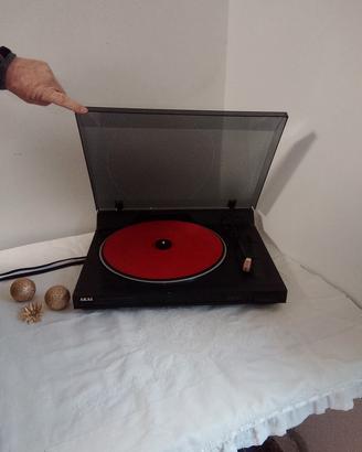 Vinile, giradischi AKAI mod. AP-A305