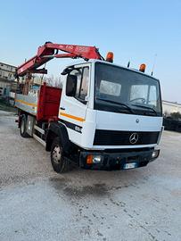 Mercedes 814   Ribaltabile con gru
