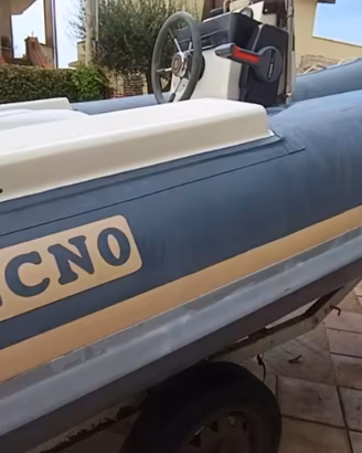 Gommone + Yamaha 40/70 F40GET1L 16 Valvole
