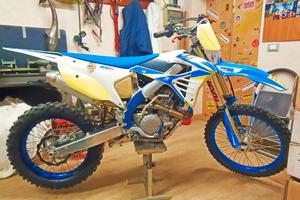 TM en 300 4t 2022 enduro