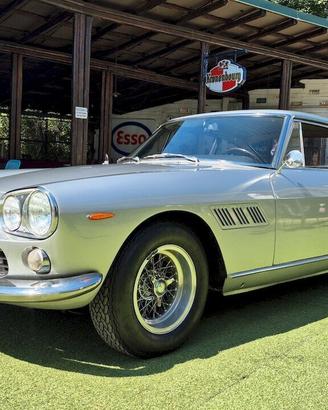 Ferrari 330 GT 2+2 I Serie – 1964