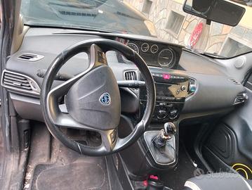 Ypsilon gpl