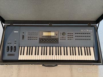 YAMAHA EX7 tastiera sintetizzatore