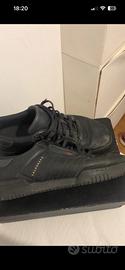 Yeezy adidas calabasas black