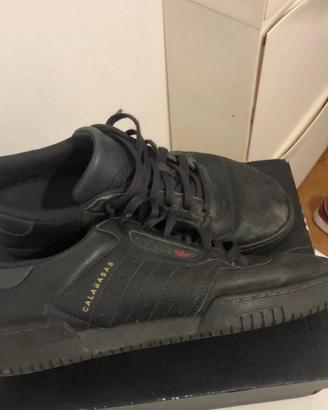 Yeezy adidas calabasas black
