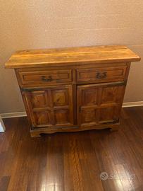 Credenza vintage in pino stile spagnolo coloniale