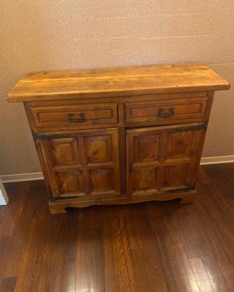 Credenza vintage in pino stile spagnolo coloniale