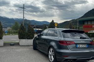 Audi A3 2.0 S line 150CV