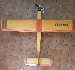 Aereo Modello Titino Vintage