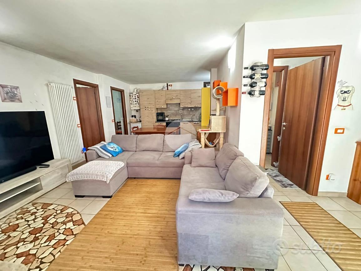 3 LOCALI A COSTERMANO - Vista 5