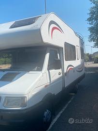 Mansardato Rimor 590 su Iveco Daily