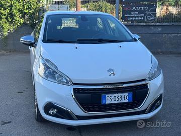 Peugeot 208 BlueHDi 100 S&S 5 porte GT Line