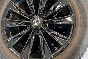 4 cerchi originali Lexus