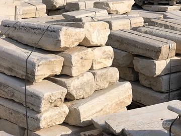 Pietre di recupero per scale e pavimenti