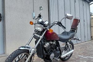 Honda vt 500