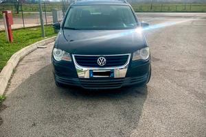 Volkswagen touran 2011