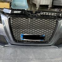 Paraurti anteriore Audi A3 con griglia NUOVO