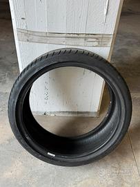 PIRELLI 225/35 R19 88Y