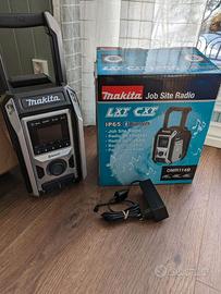 Radio con bluetooth Makita DMR114B con batteria