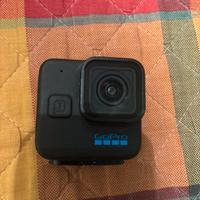 go pro hero 11 mini
