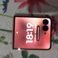 Motorola Razr 60 Ultra Mountain Trail