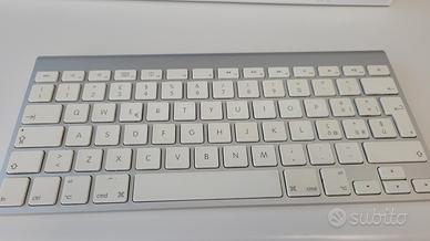 tastiera apple