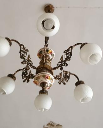 Antiquariato LAMPADARIO METALLO/CERAMICA DECORATA