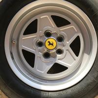 Cerchi originali Ferrari 308 TR 390