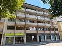 ampio-bicamere-con-cantina-e-garage