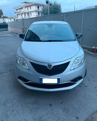 Lancia ypsilon 1.2 Benzina Gpl