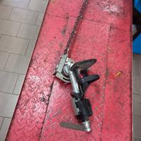 Tagliasiepi pneumatico